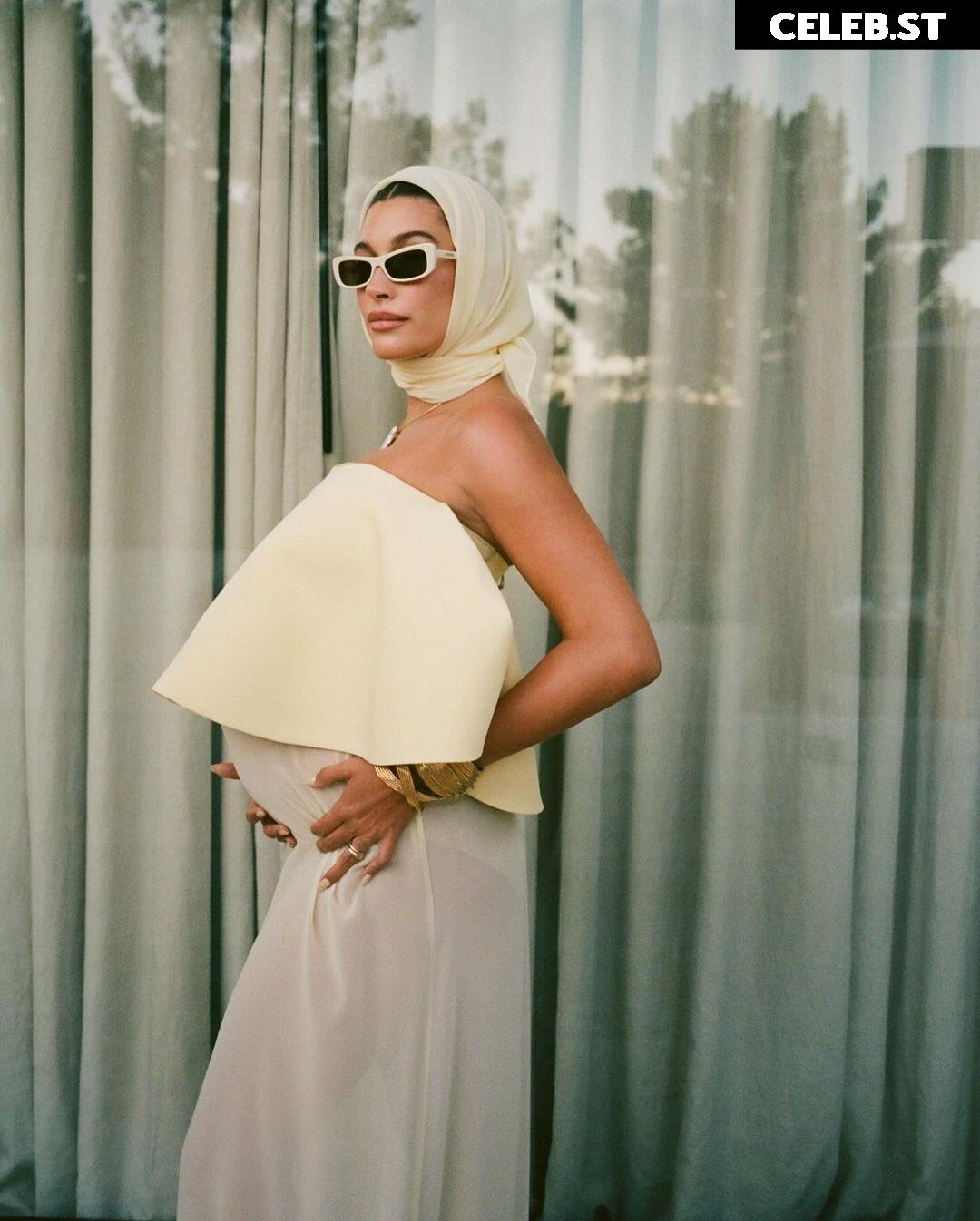 Hailey Baldwin Bieber Image 4399671