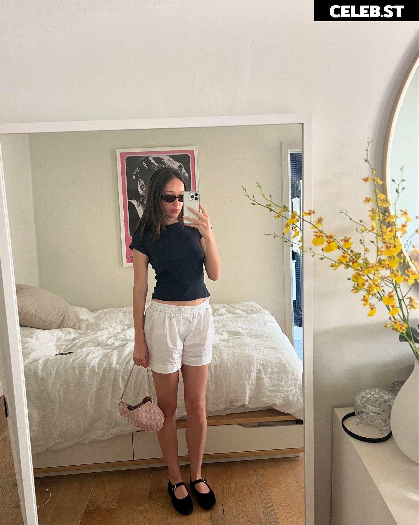Alycia Debnam Carey Image 4399085
