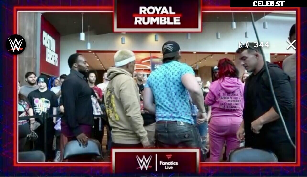 WWE Bayley / Davina Rose / Pamela Rose Martinez Image 4399222