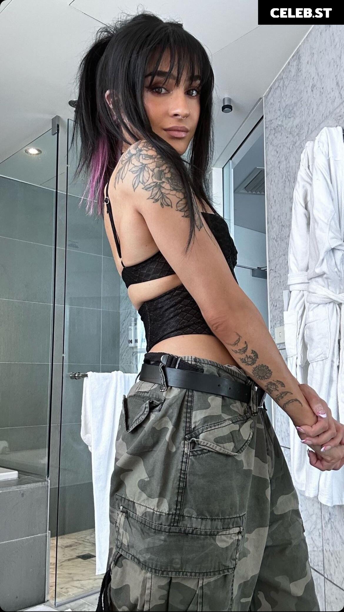 Dakota Kai Image 4398737