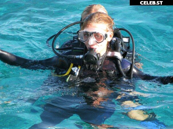 Anna Sedokova Image 4398130