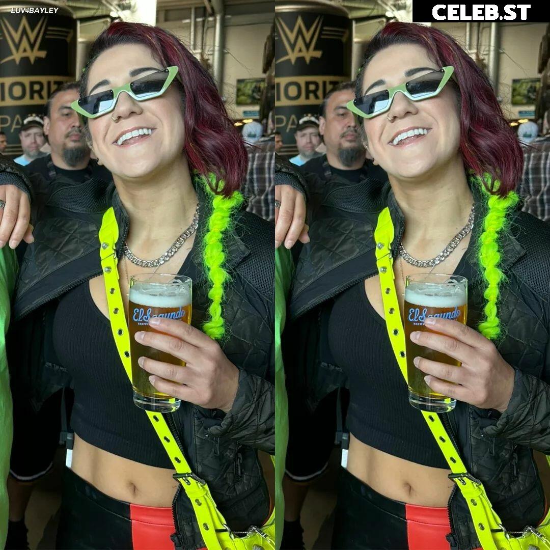 WWE Bayley / Davina Rose / Pamela Rose Martinez Image 4385148