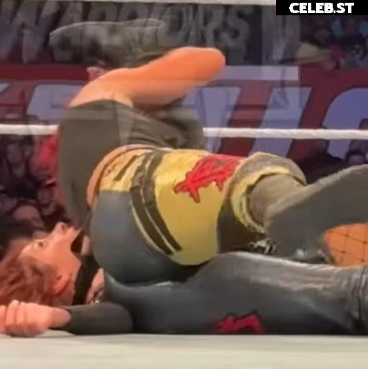 WWE Bayley / Davina Rose / Pamela Rose Martinez Image 4385260