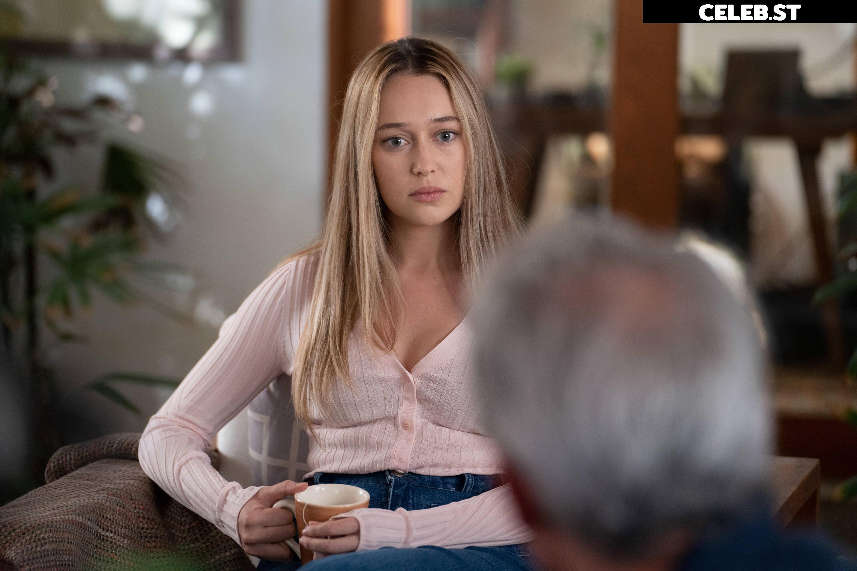 Alycia Debnam Carey Image 4385914