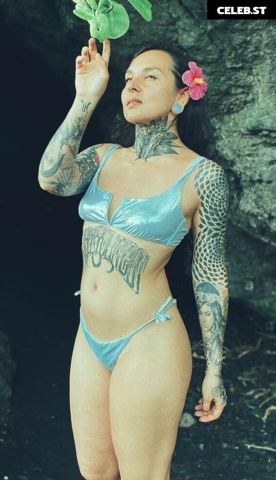 Women of Metal Image 4386640