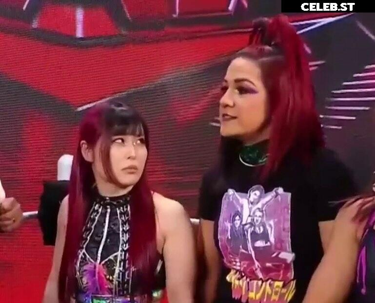 WWE Bayley / Davina Rose / Pamela Rose Martinez Image 4387509