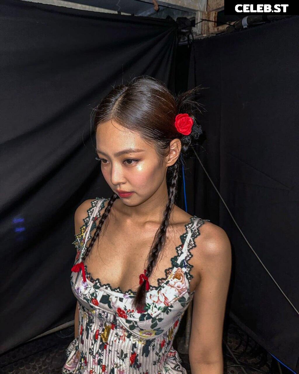 Jennie | BLΛƆKPIИK (Blackpink) Image 4387453