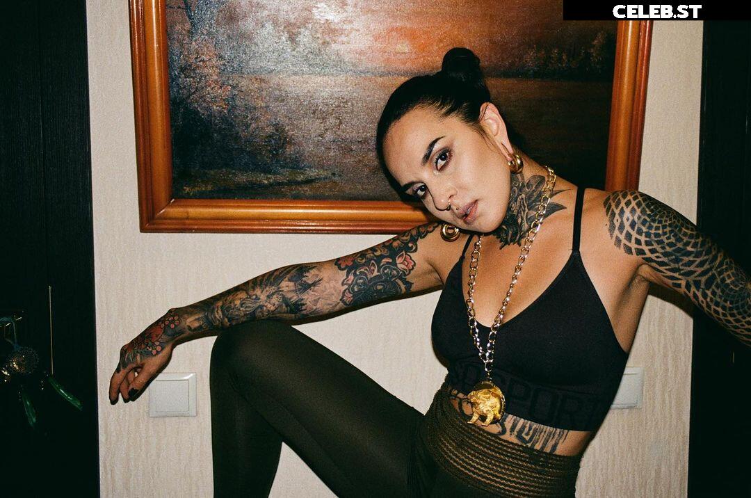 Women of Metal Image 4387653