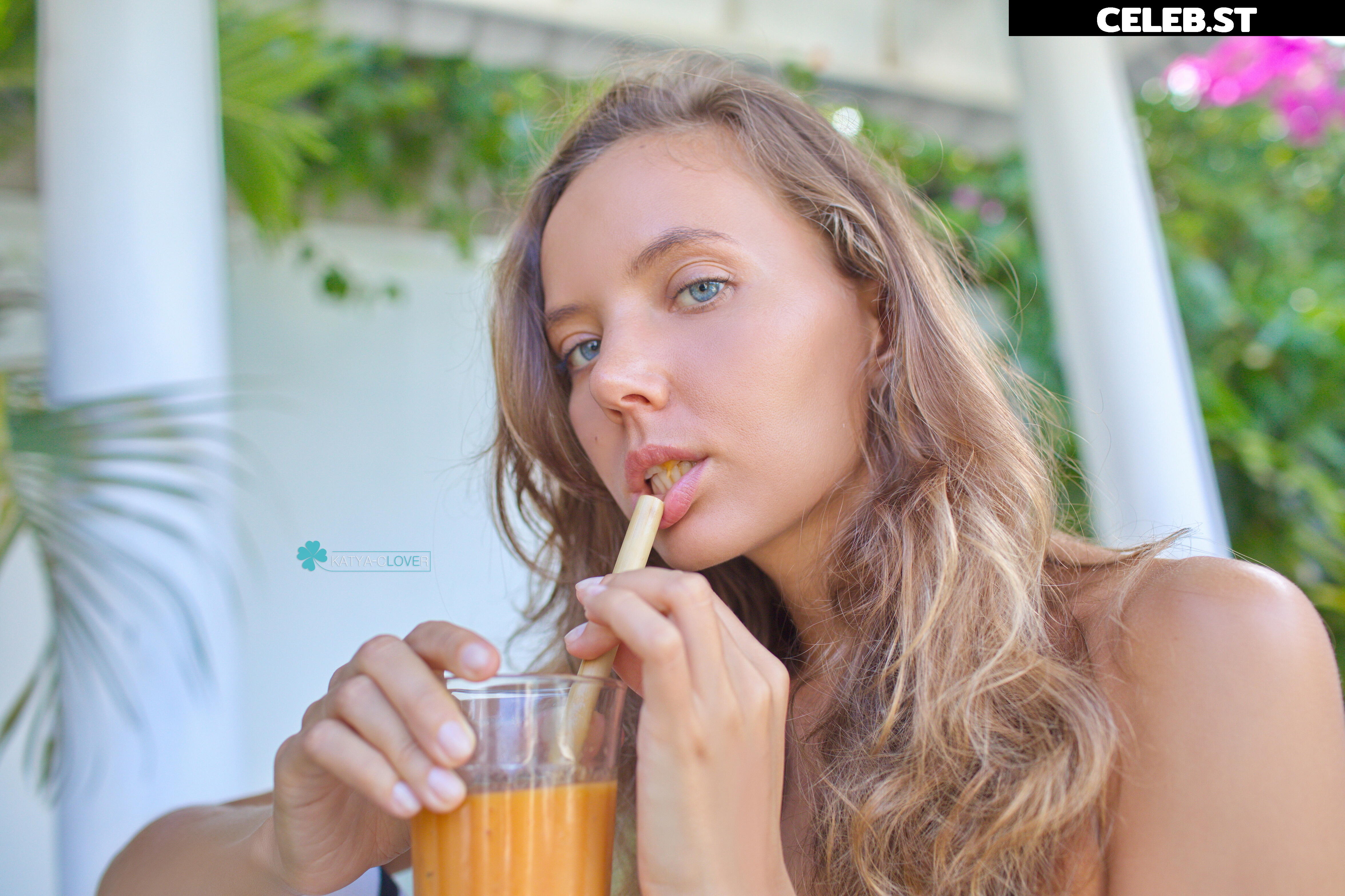 Katya Clover Image 4387028