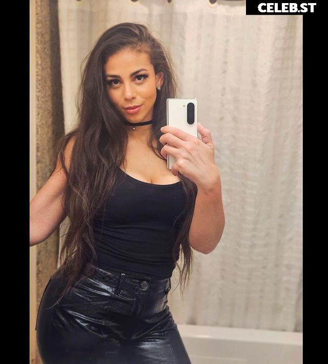 Samantha Irvin - WWE Image 4384837