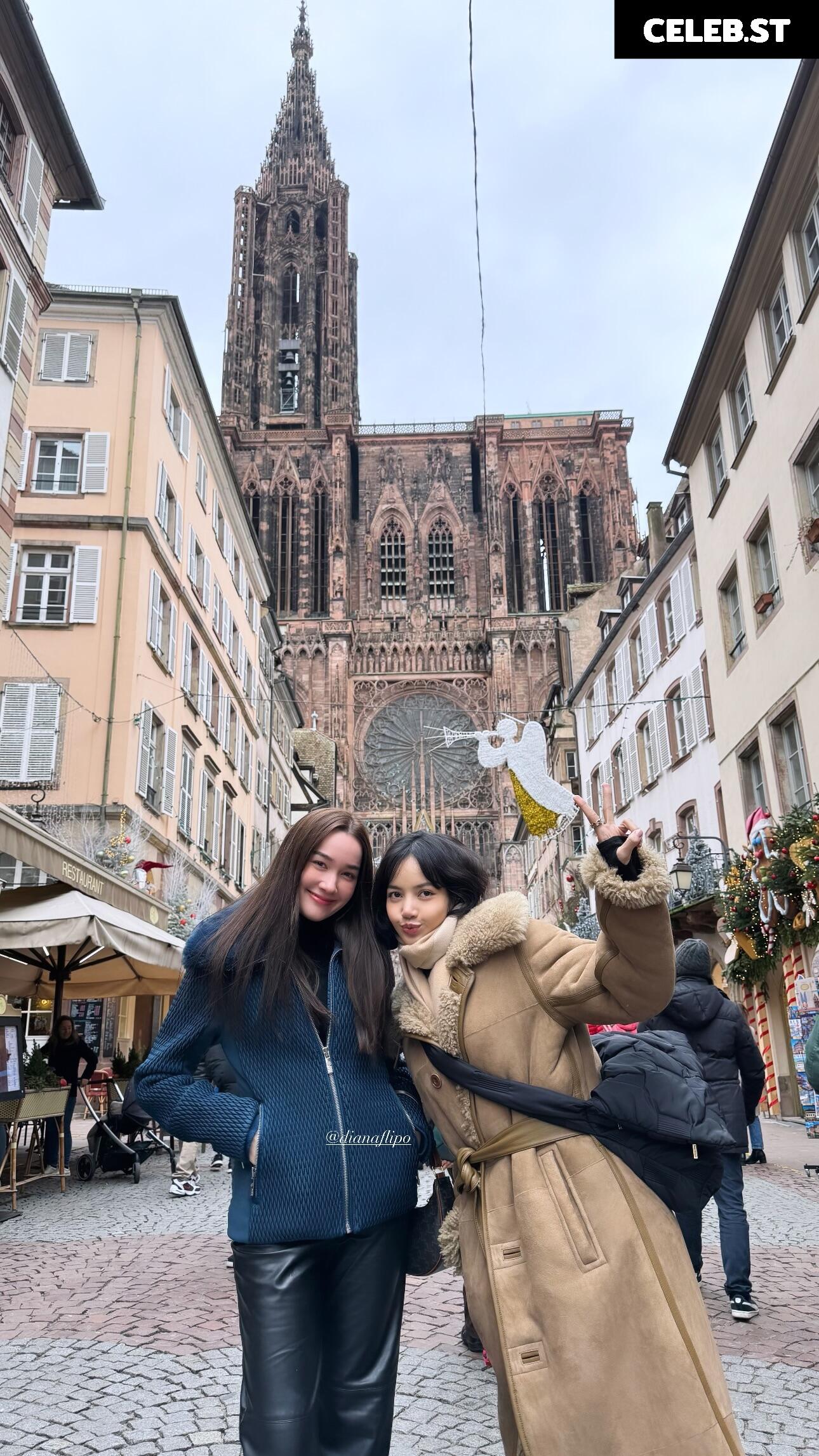 Lisa | BLΛƆKPIИK (Blackpink) Image 4384682