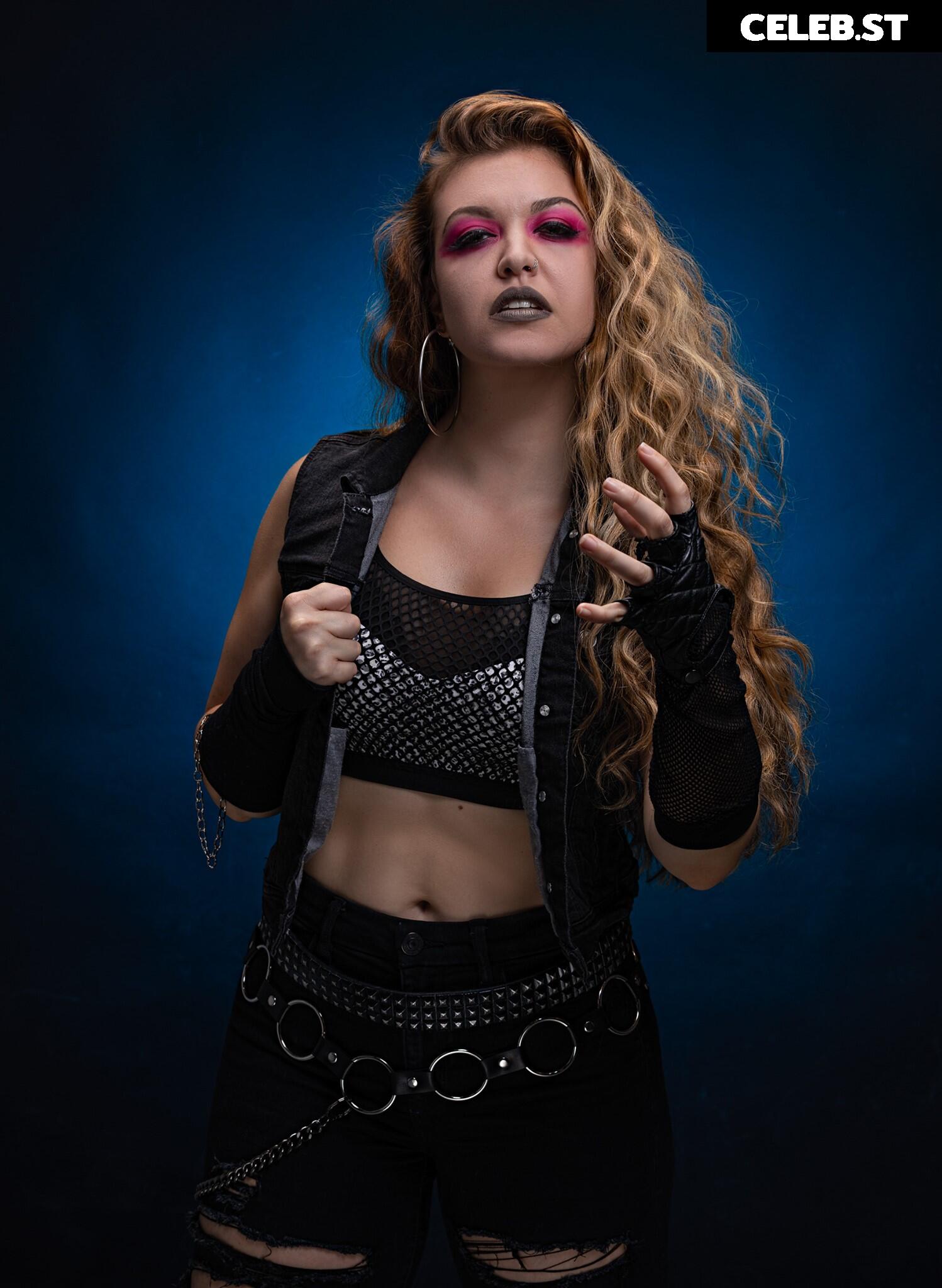 Women of Metal Image 4381028