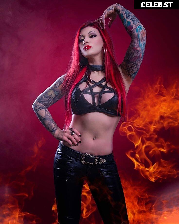 Women of Metal Image 4381352