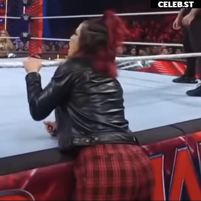 WWE Bayley / Davina Rose / Pamela Rose Martinez Image 4382653