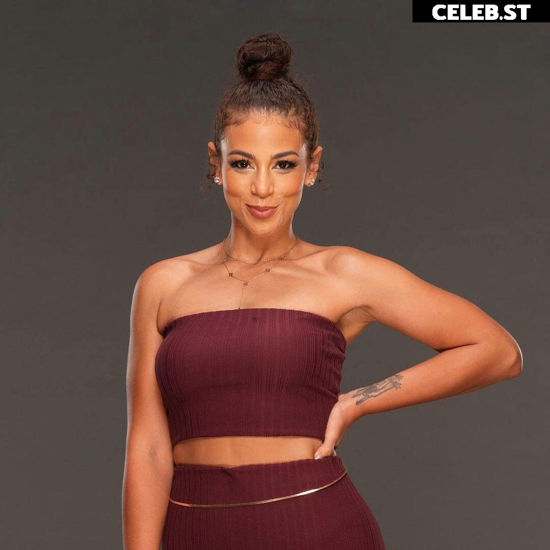 Samantha Irvin - WWE Image 4382259