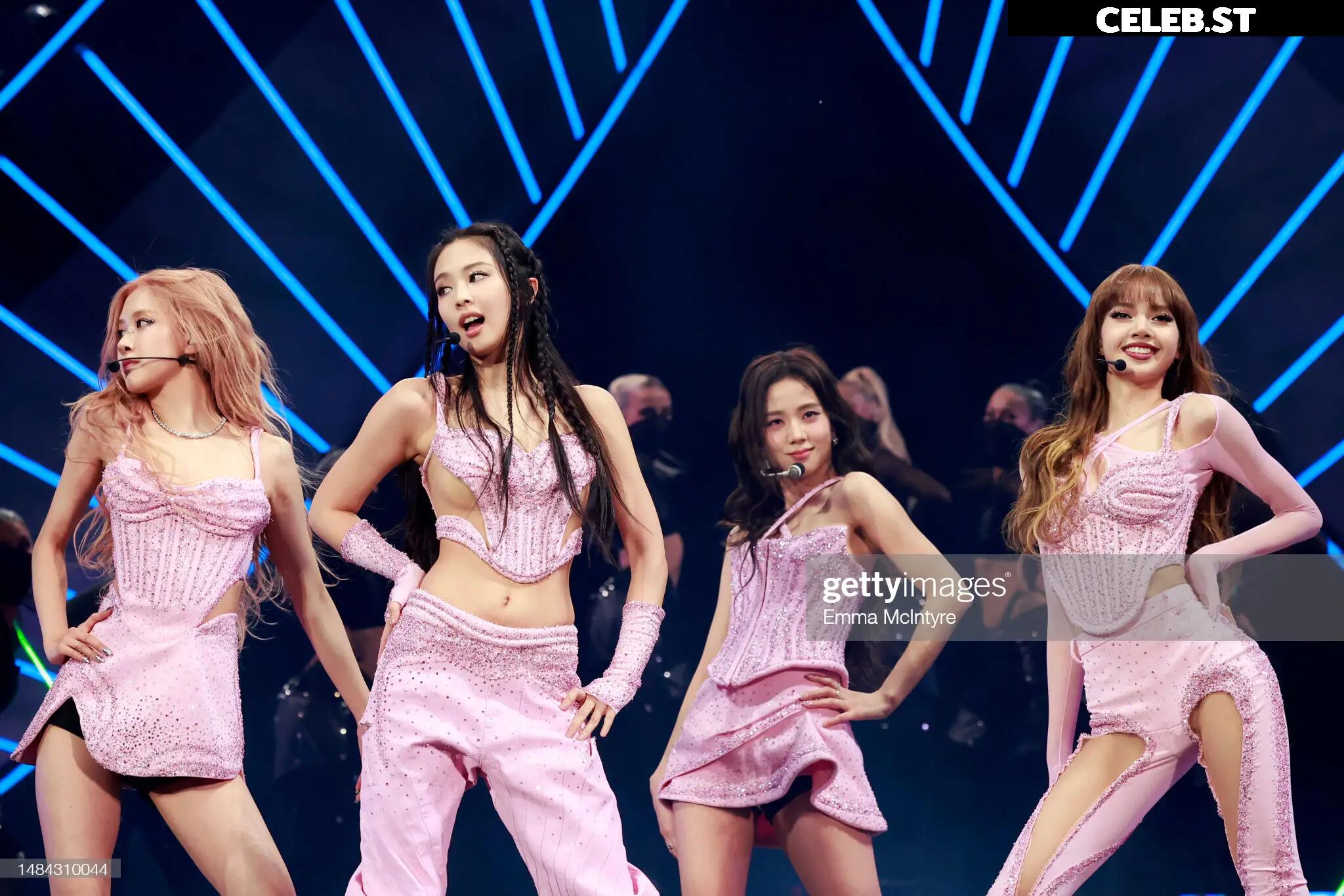 Jennie | BLΛƆKPIИK (Blackpink) Image 4383952