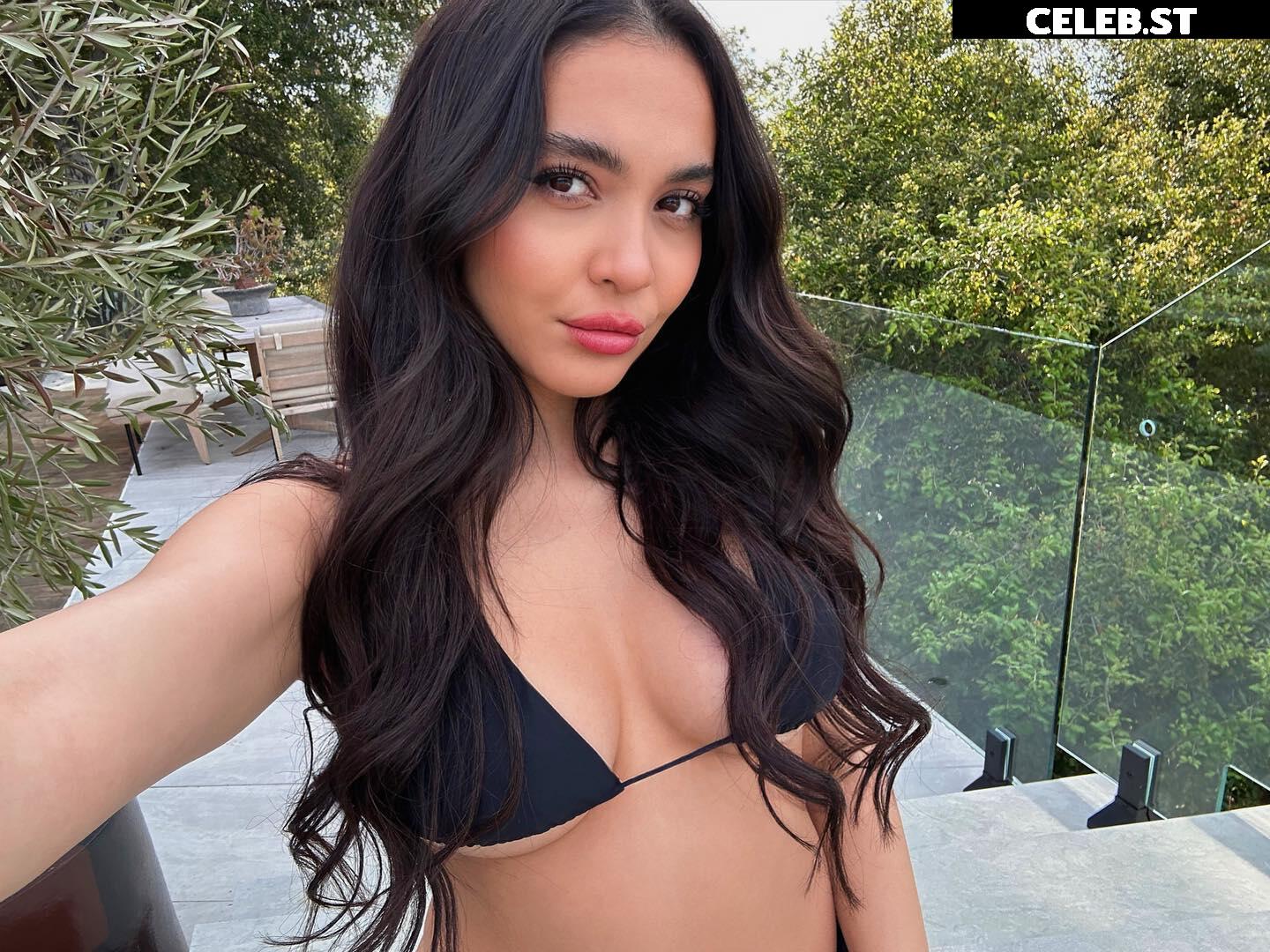 Stella Hudgens (Vanessa's Sister) Image 4380624