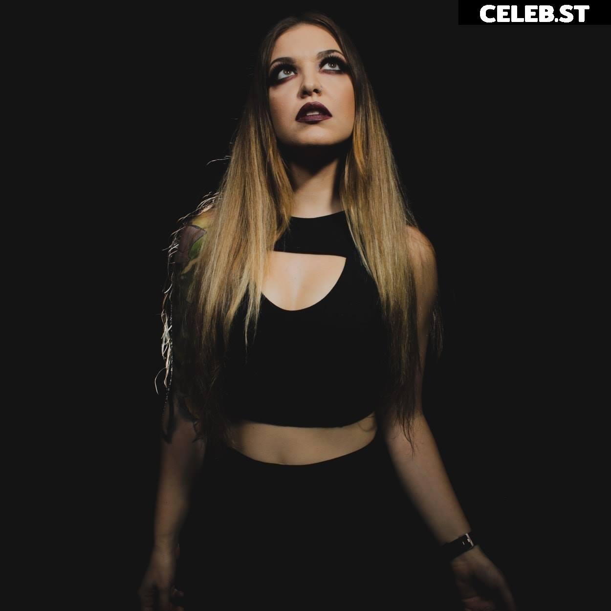 Women of Metal Image 4380985