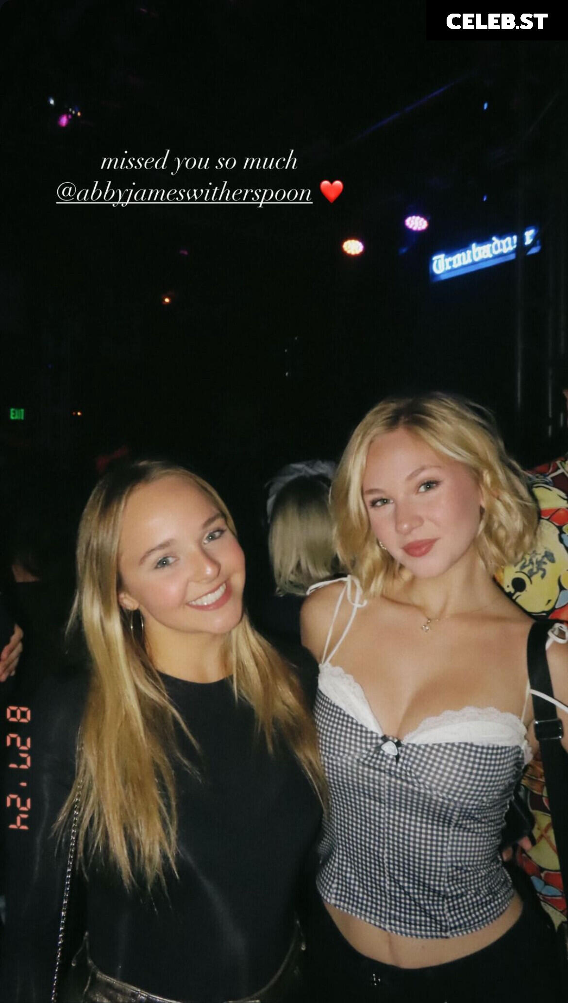 Lily Brooks O’Briant Image 4389240
