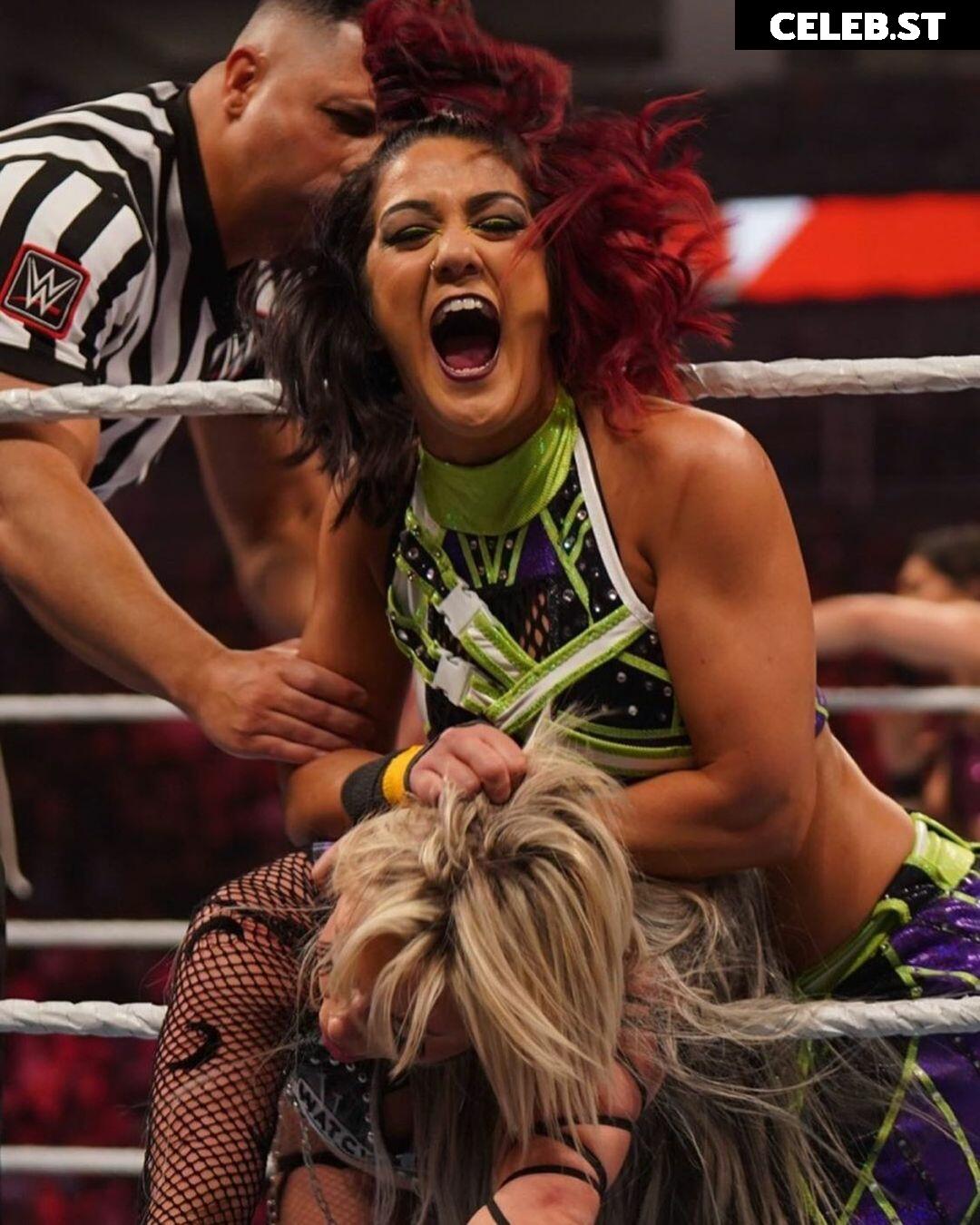 WWE Bayley / Davina Rose / Pamela Rose Martinez Image 4388624