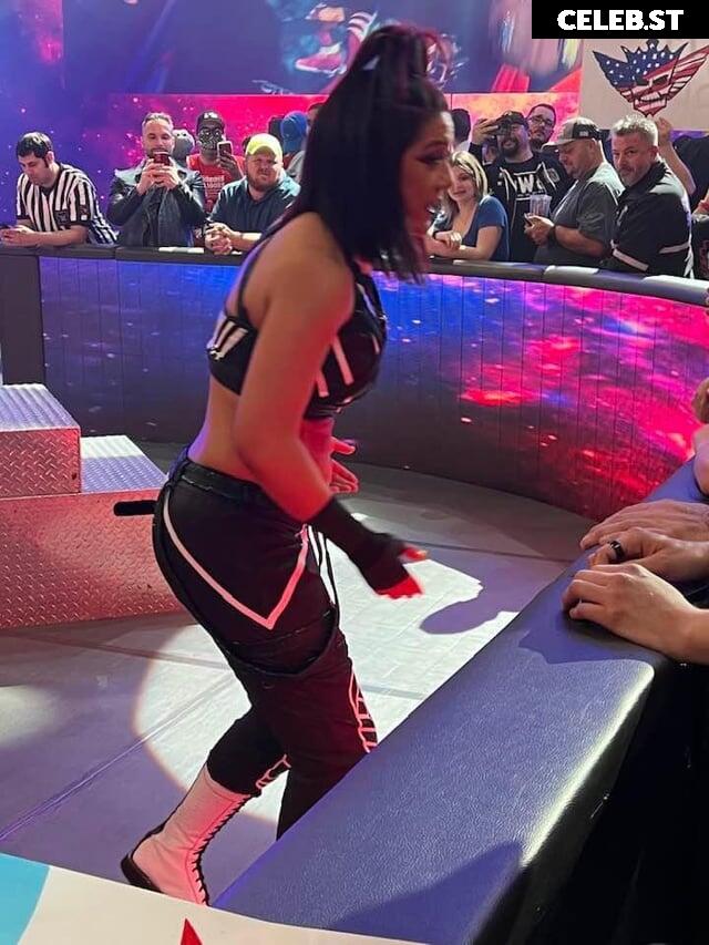 WWE Bayley / Davina Rose / Pamela Rose Martinez Image 4388168