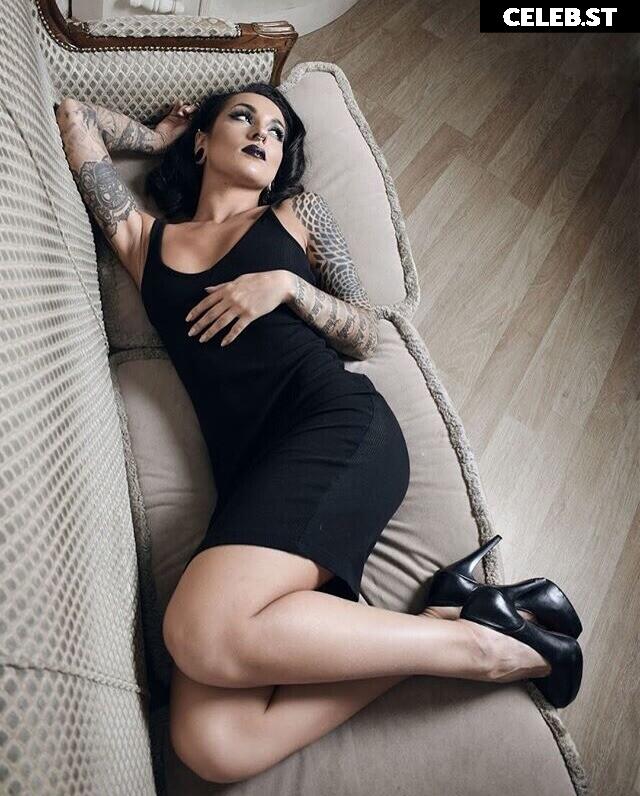Women of Metal Image 4388136