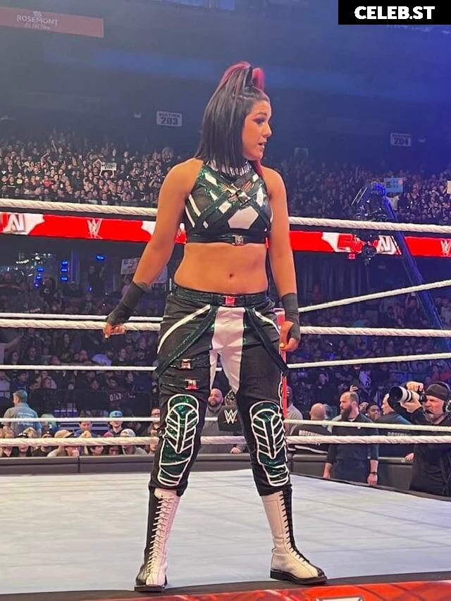 WWE Bayley / Davina Rose / Pamela Rose Martinez Image 4388054