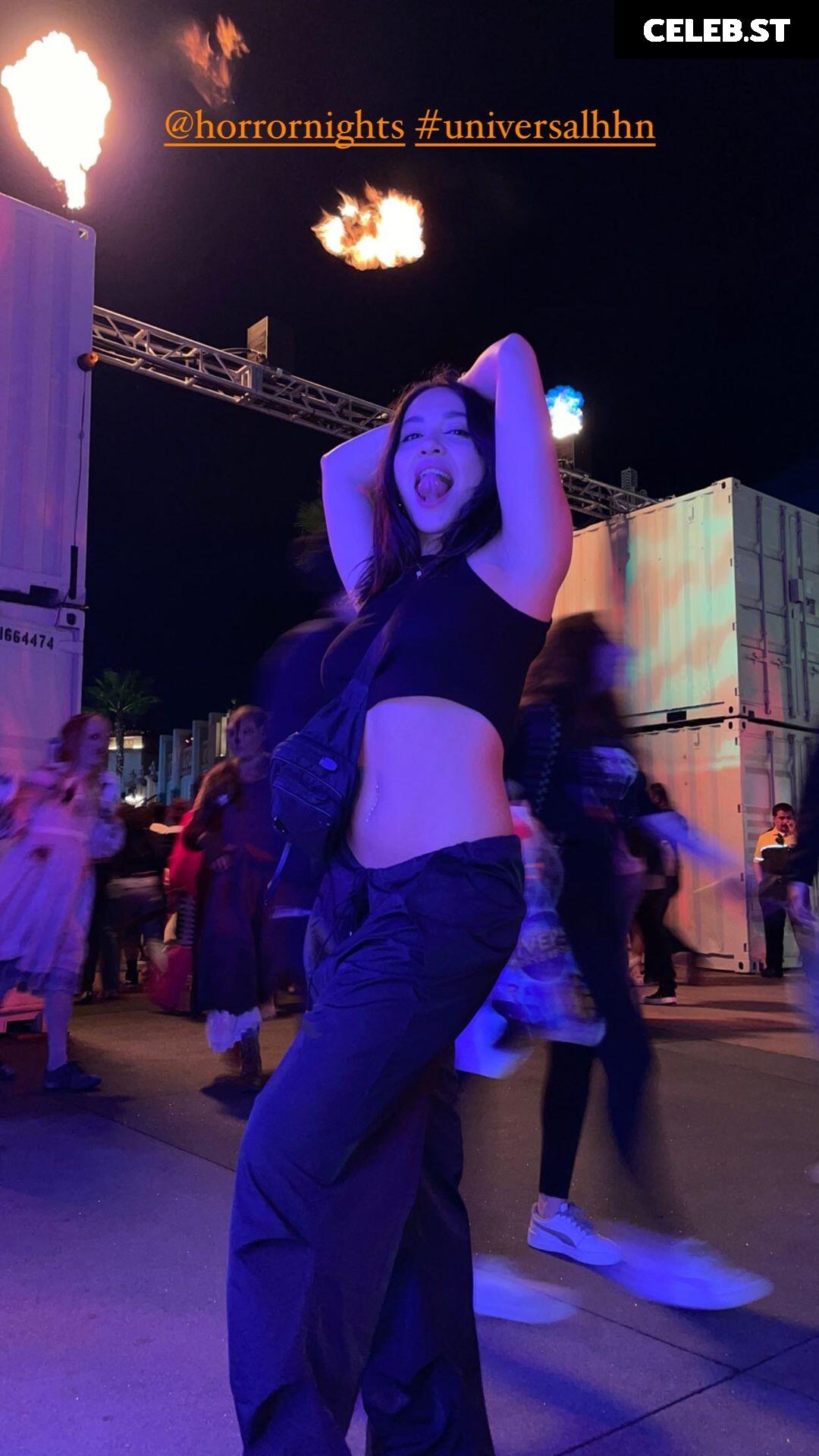 Stella Hudgens (Vanessa's Sister) Image 4375201