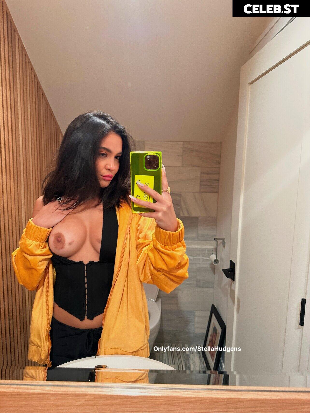 Stella Hudgens (Vanessa's Sister) Image 4376493