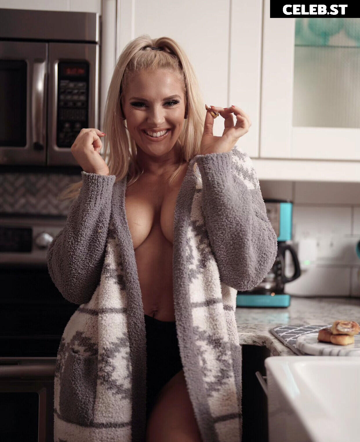Macey Estrella (formerly WWE Lacey Evans) Image 4377825