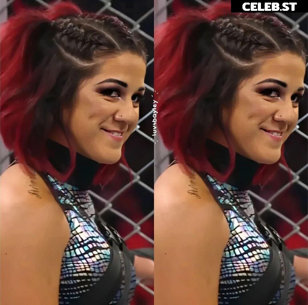 WWE Bayley / Davina Rose / Pamela Rose Martinez Image 4377827