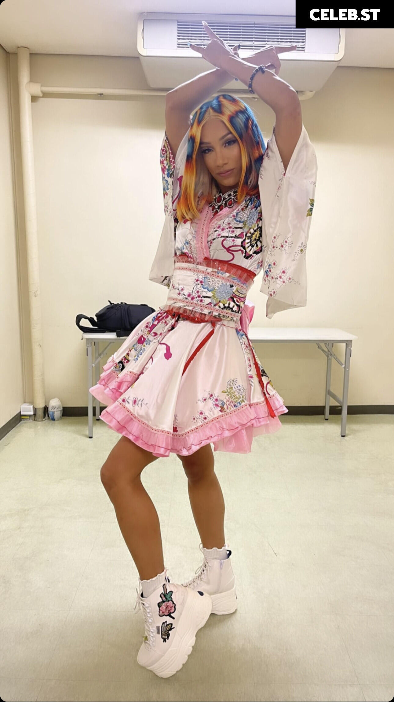 WWE Sasha Banks | Mercedes Moné Image 4377751