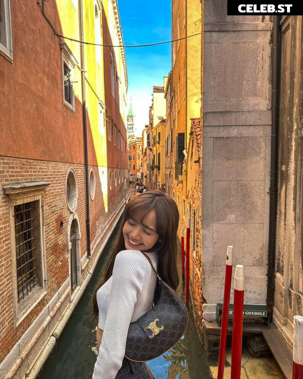 Lisa | BLΛƆKPIИK (Blackpink) Image 4377192
