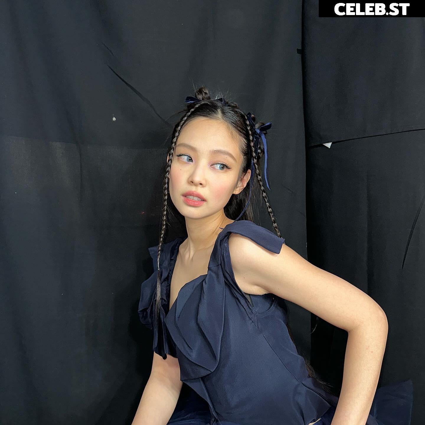 Jennie | BLΛƆKPIИK (Blackpink) Image 4377907