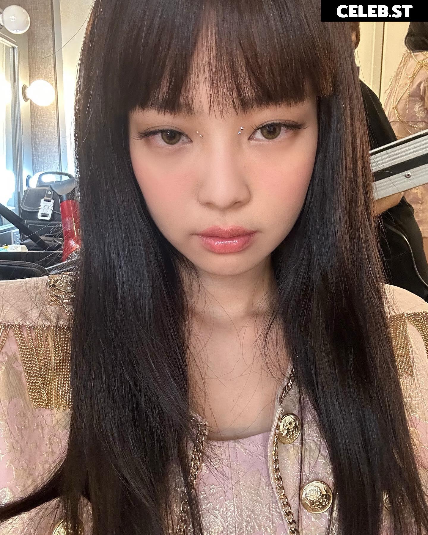 Jennie | BLΛƆKPIИK (Blackpink) Image 4374522