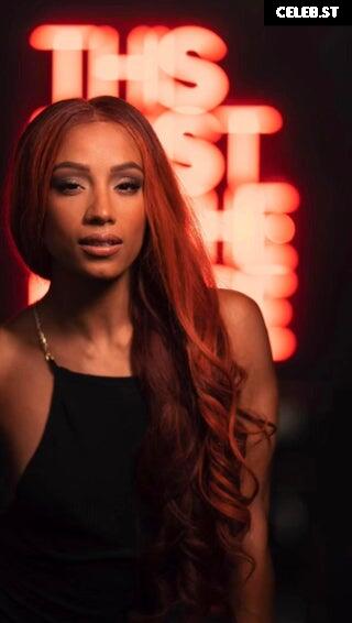 WWE Sasha Banks | Mercedes Moné Image 4374078