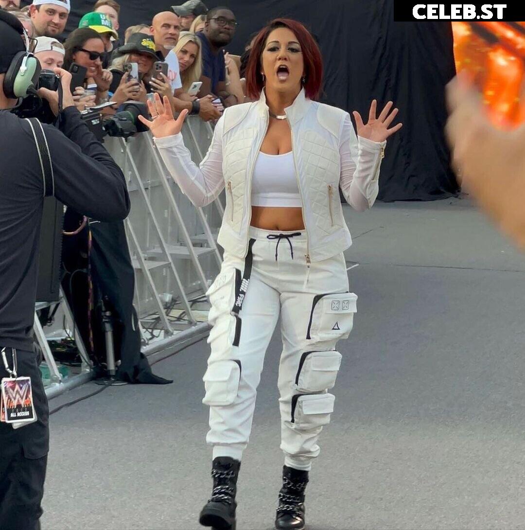 WWE Bayley / Davina Rose / Pamela Rose Martinez Image 4371554