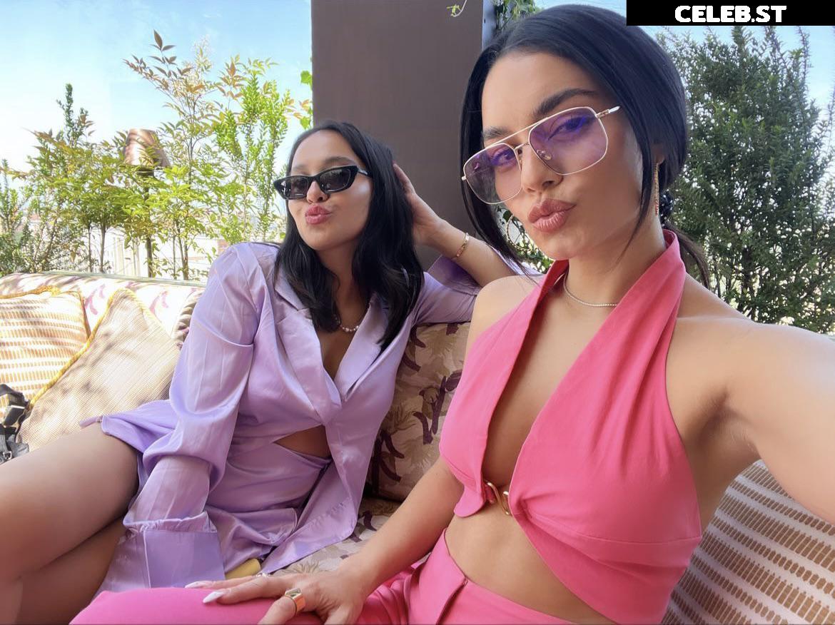 Stella Hudgens (Vanessa's Sister) Image 4371167