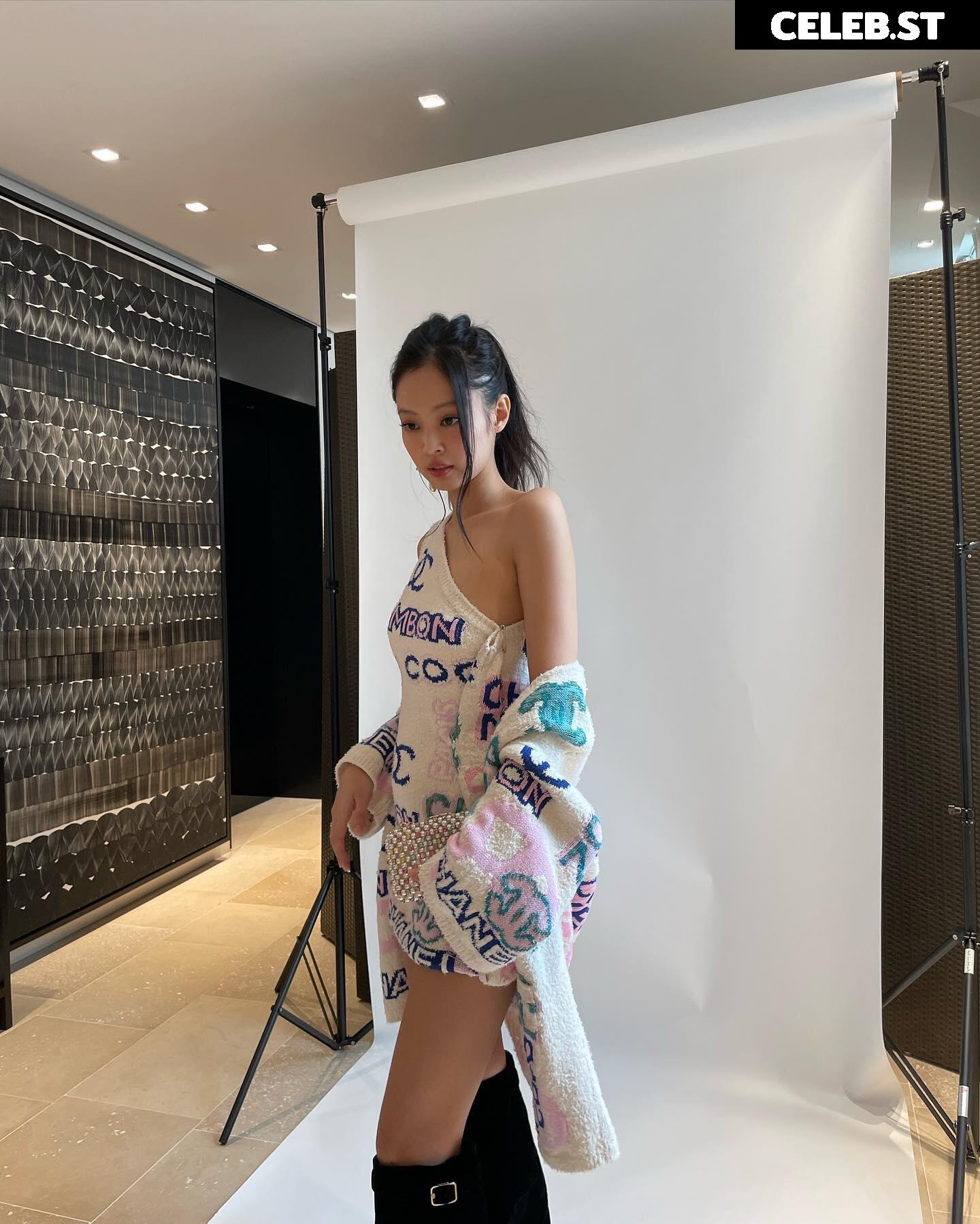 Jennie | BLΛƆKPIИK (Blackpink) Image 4371110