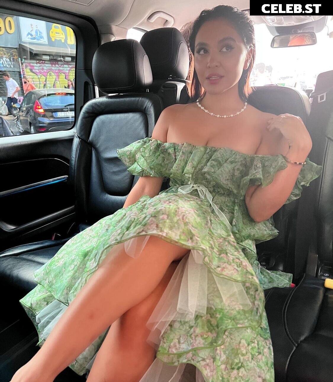 Stella Hudgens (Vanessa's Sister) Image 4371299