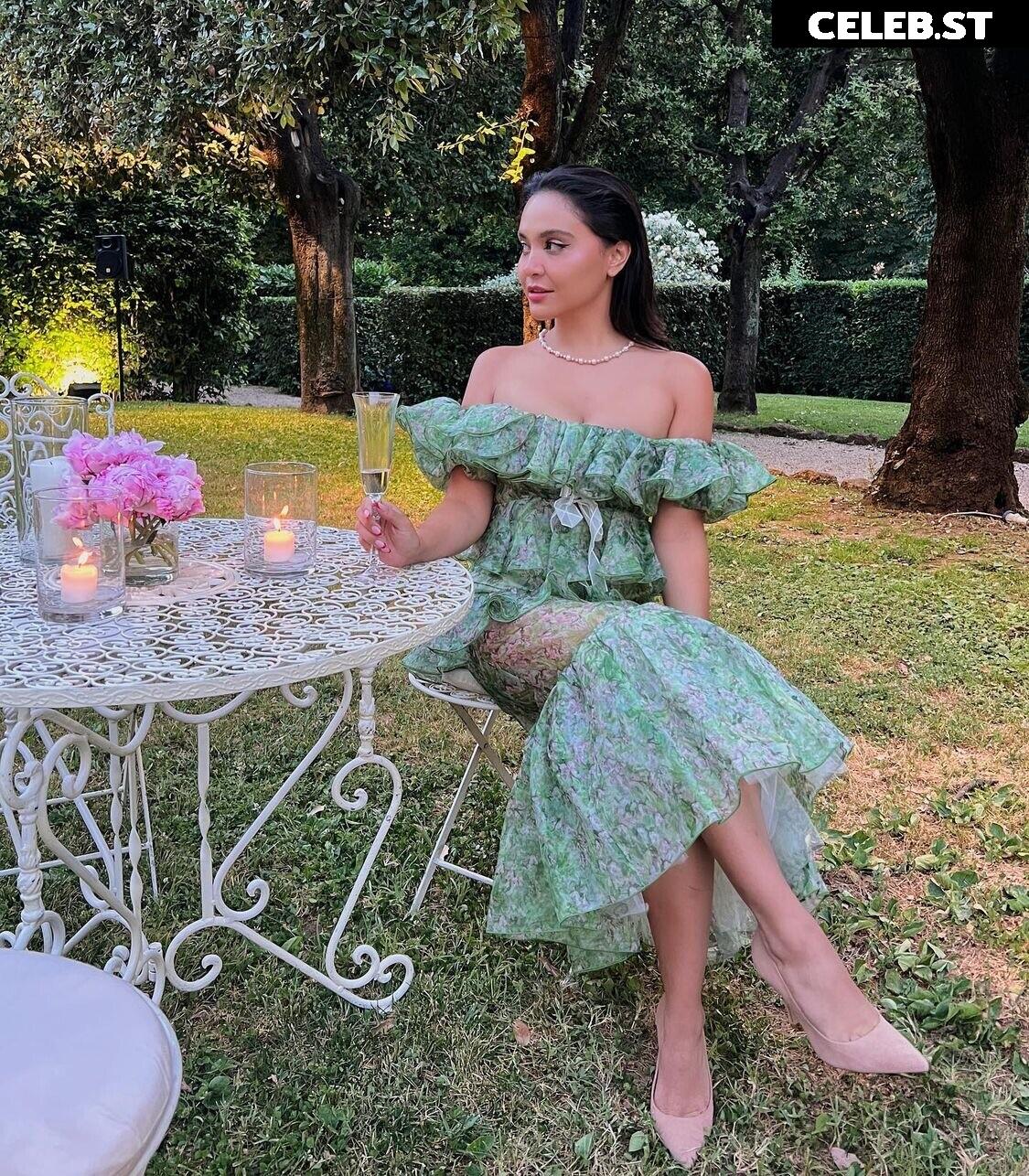 Stella Hudgens (Vanessa's Sister) Image 4371237