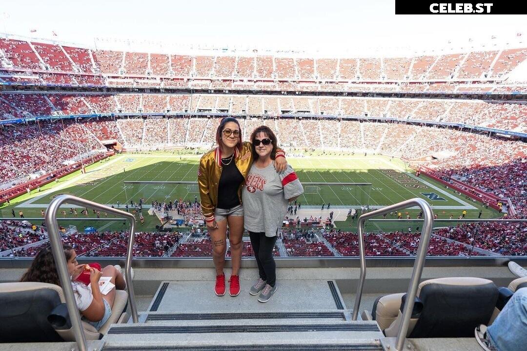 WWE Bayley / Davina Rose / Pamela Rose Martinez Image 4372444