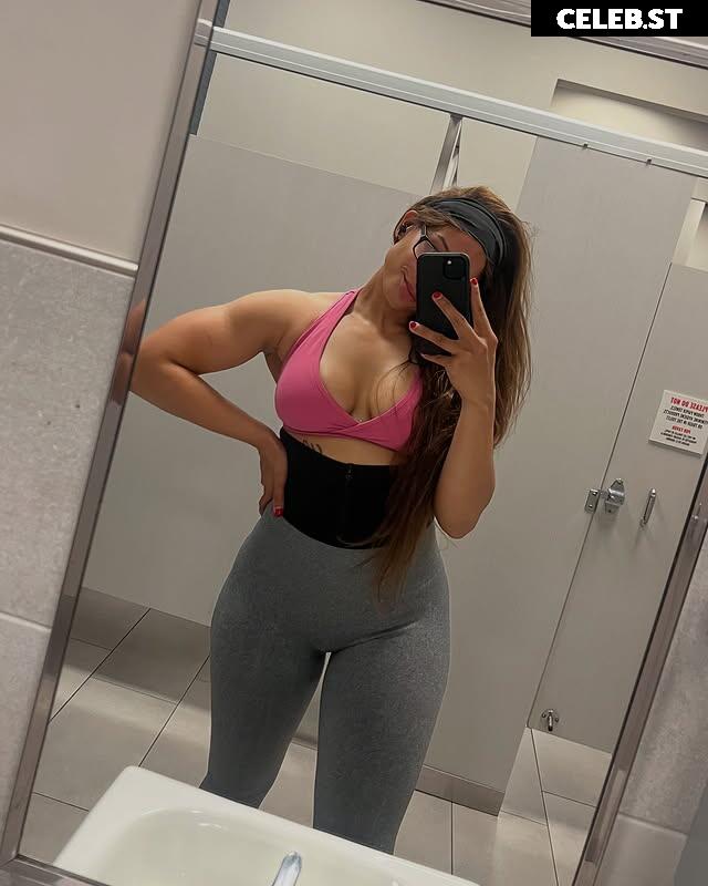 Kaci Lennox Image 4372434