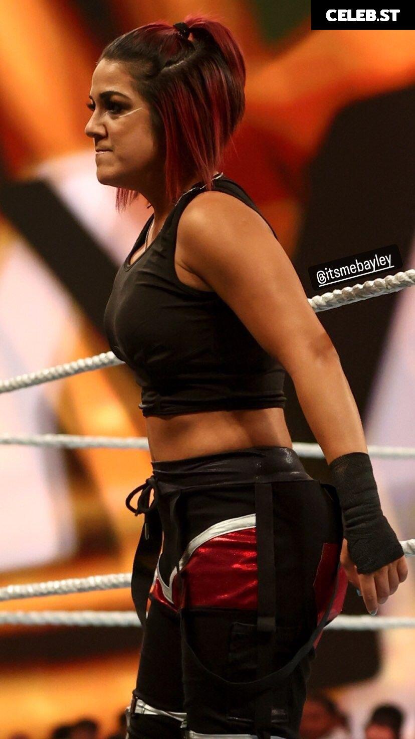 WWE Bayley / Davina Rose / Pamela Rose Martinez Image 4372965