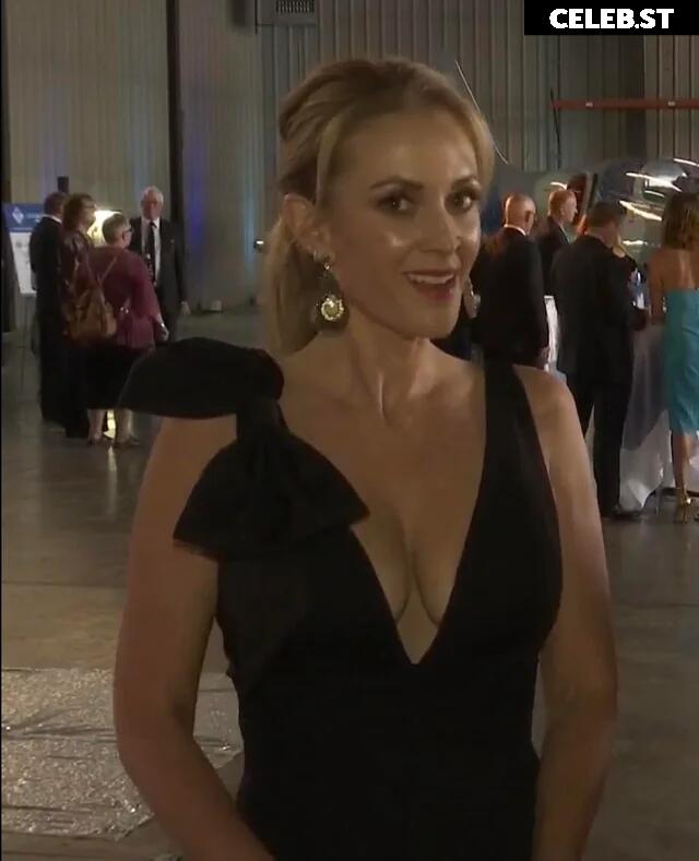 Sports tv hosts/reporters Image 4373331