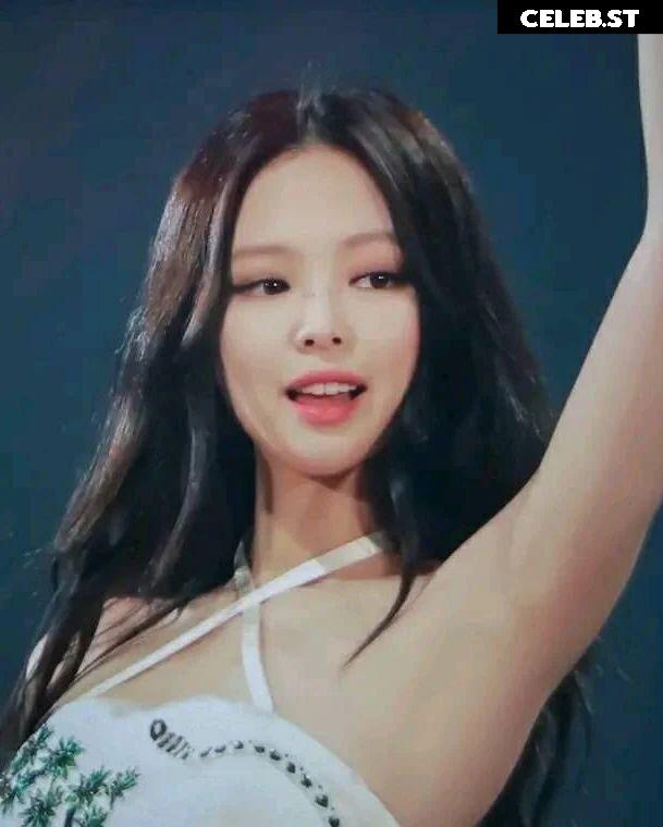Jennie | BLΛƆKPIИK (Blackpink) Image 4373252