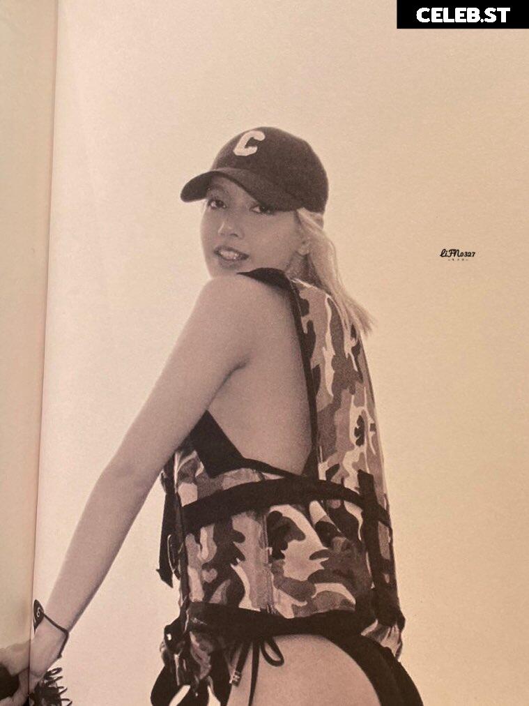 Lisa | BLΛƆKPIИK (Blackpink) Image 4373963