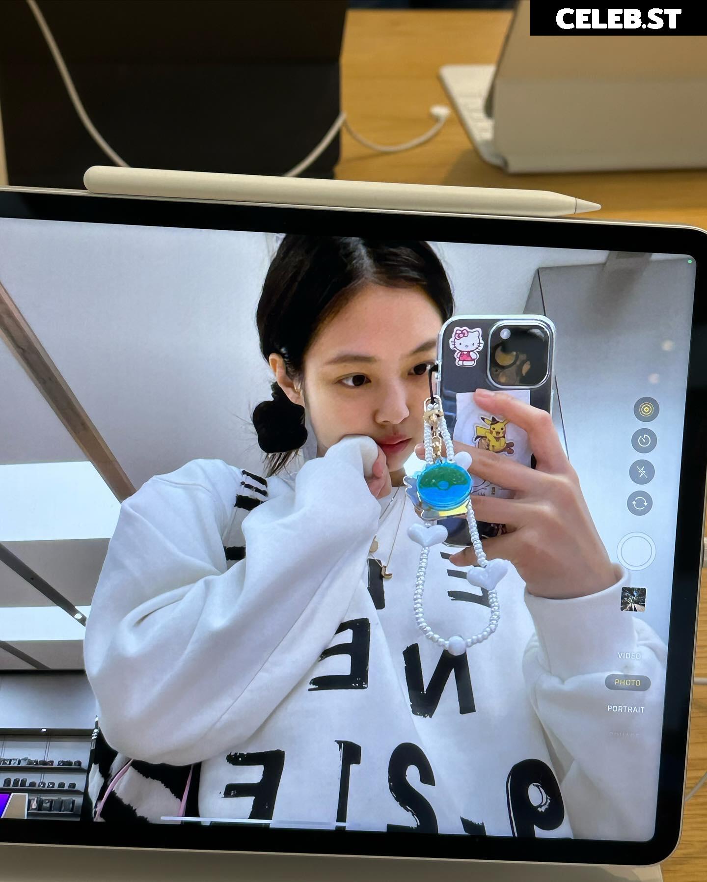 Jennie | BLΛƆKPIИK (Blackpink) Image 4373935