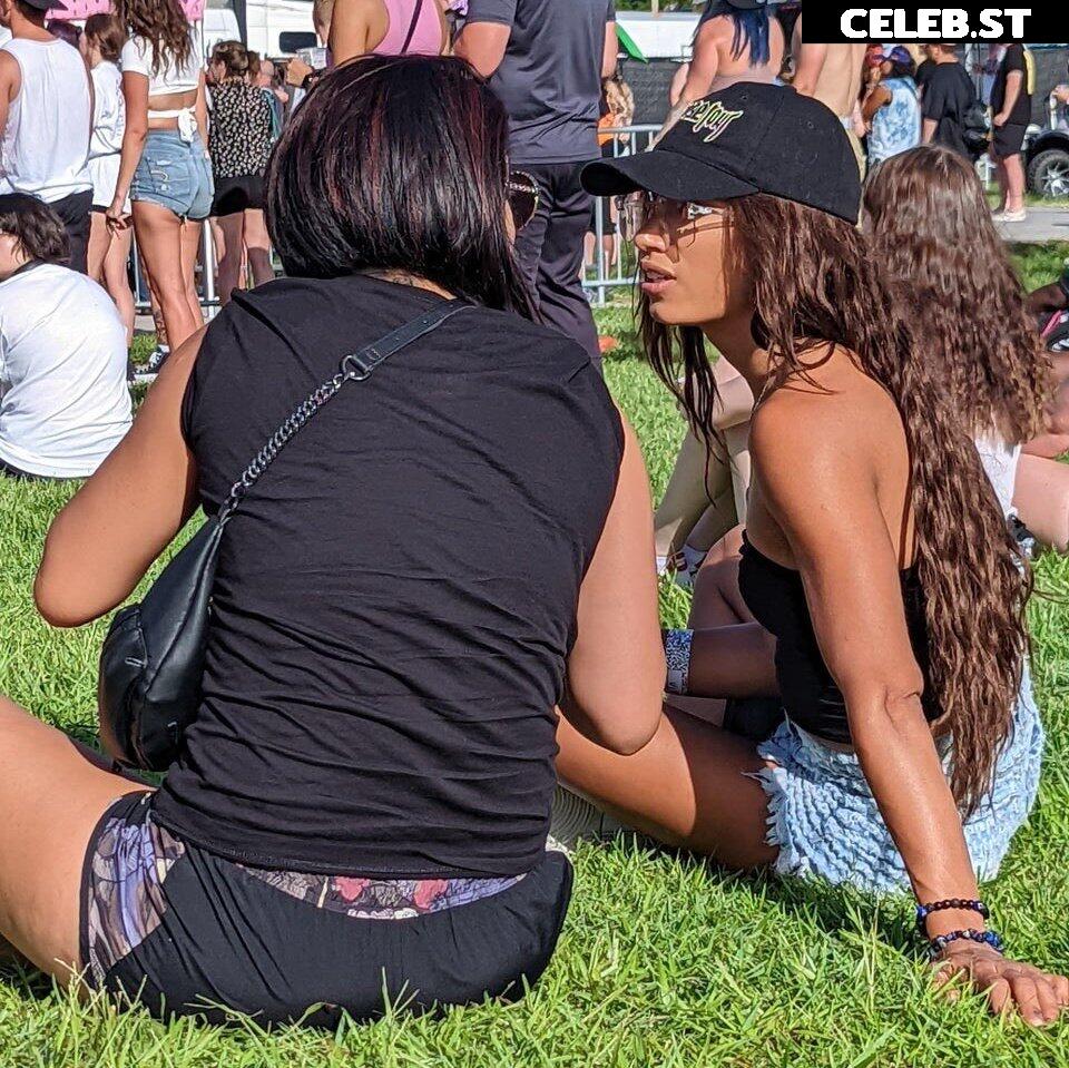 WWE Bayley / Davina Rose / Pamela Rose Martinez Image 4370870