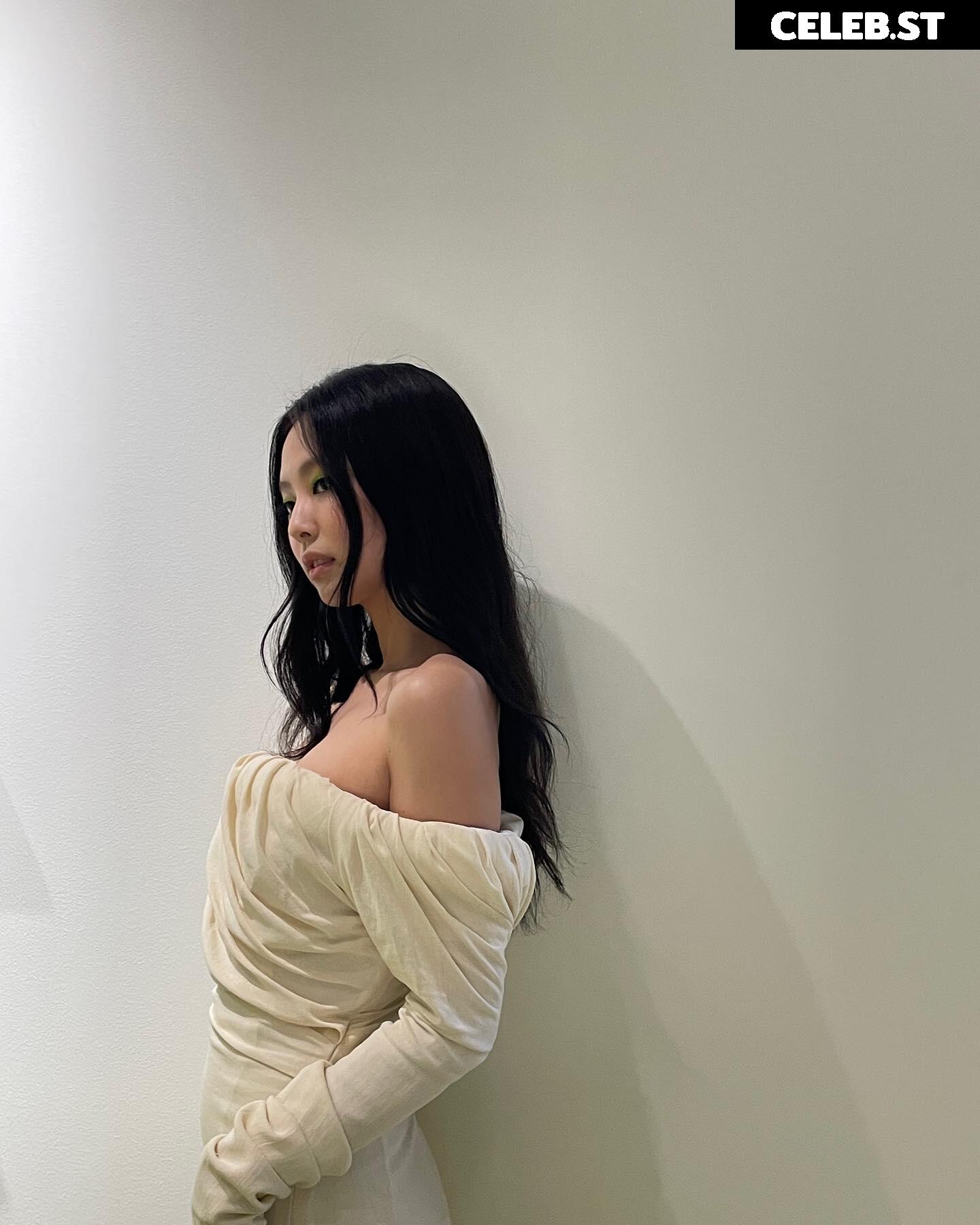 Jennie | BLΛƆKPIИK (Blackpink) Image 4370079